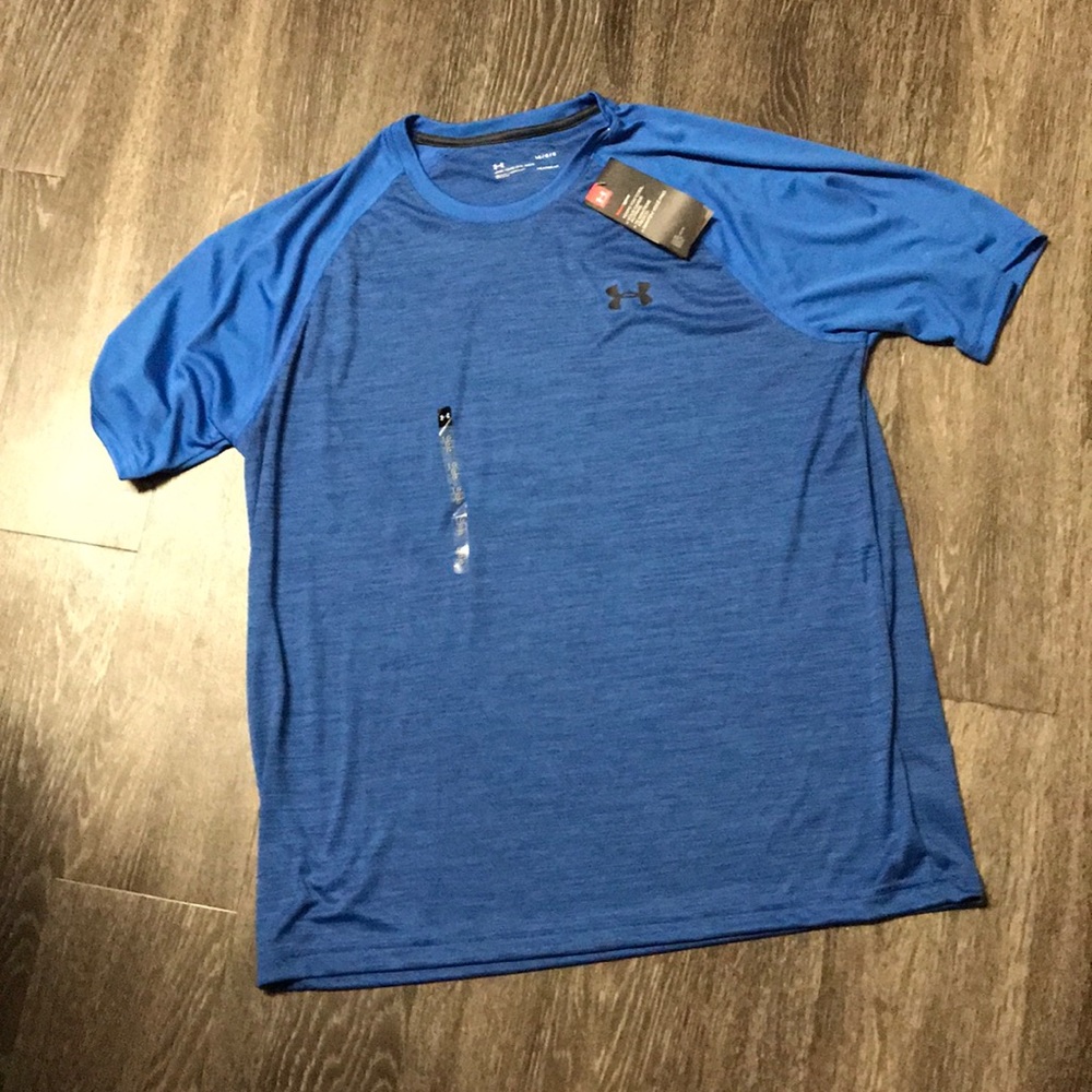 NWT T-Shirt